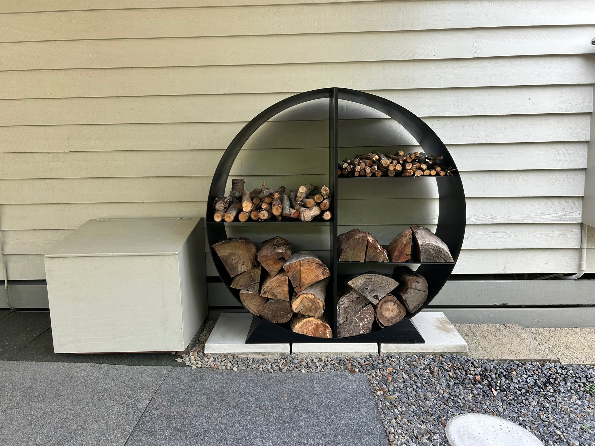 Wood Stacker Round